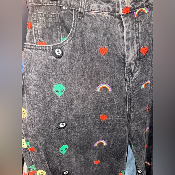 LIKE NEW DRESSED IN LALA RARE HAPPY THOUGHTS EMBROIDERED JEANS, SIZE XL - Picture 7 of 11